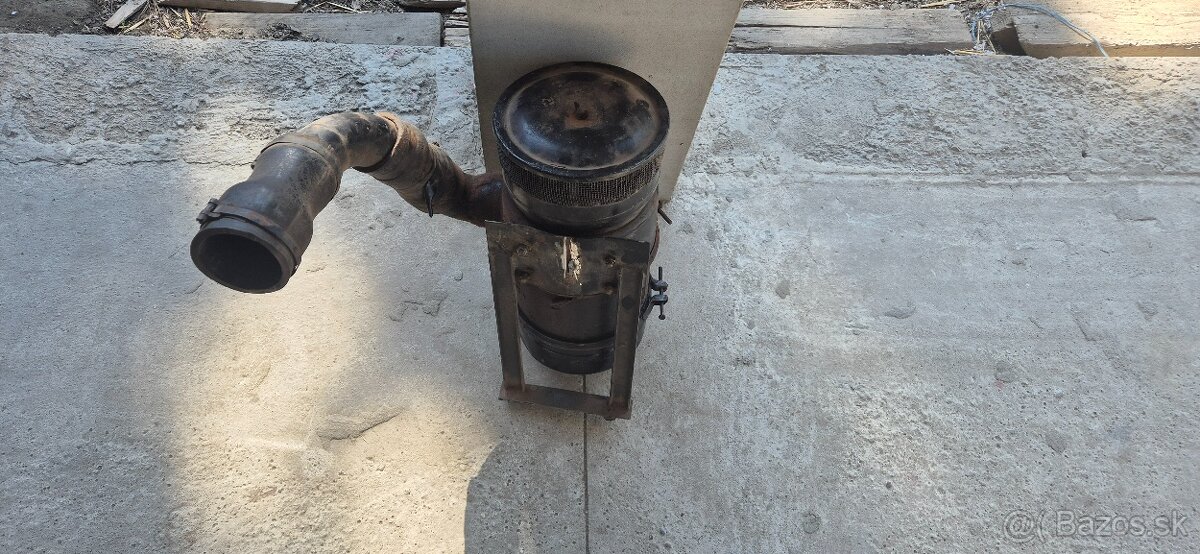 Vzduchový filter zetor