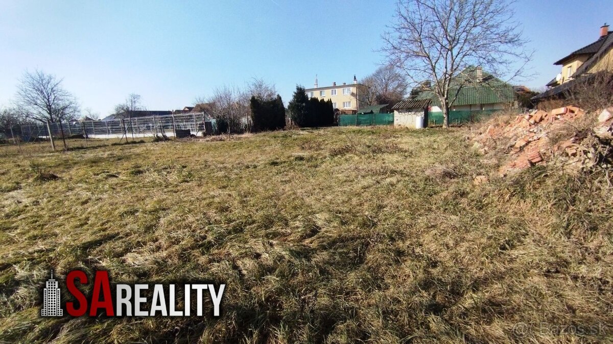 NA predaj stavebný pozemok v obci Veľký Ďur,1100m2