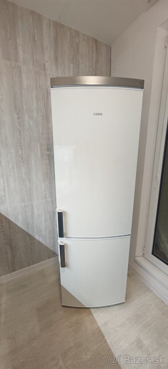 Chladnička s mrazničkou