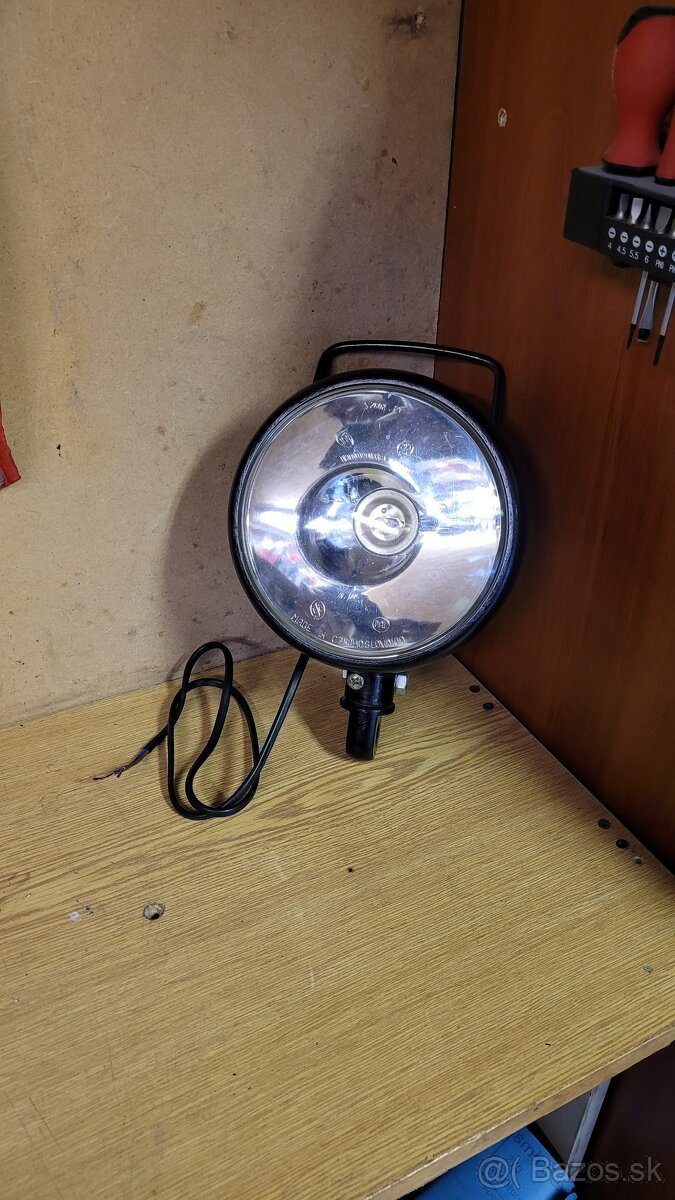 Dialkové svetlo HLADÁČIK