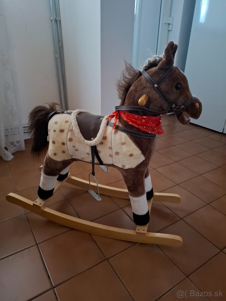 Hojdaci konik so zvukom