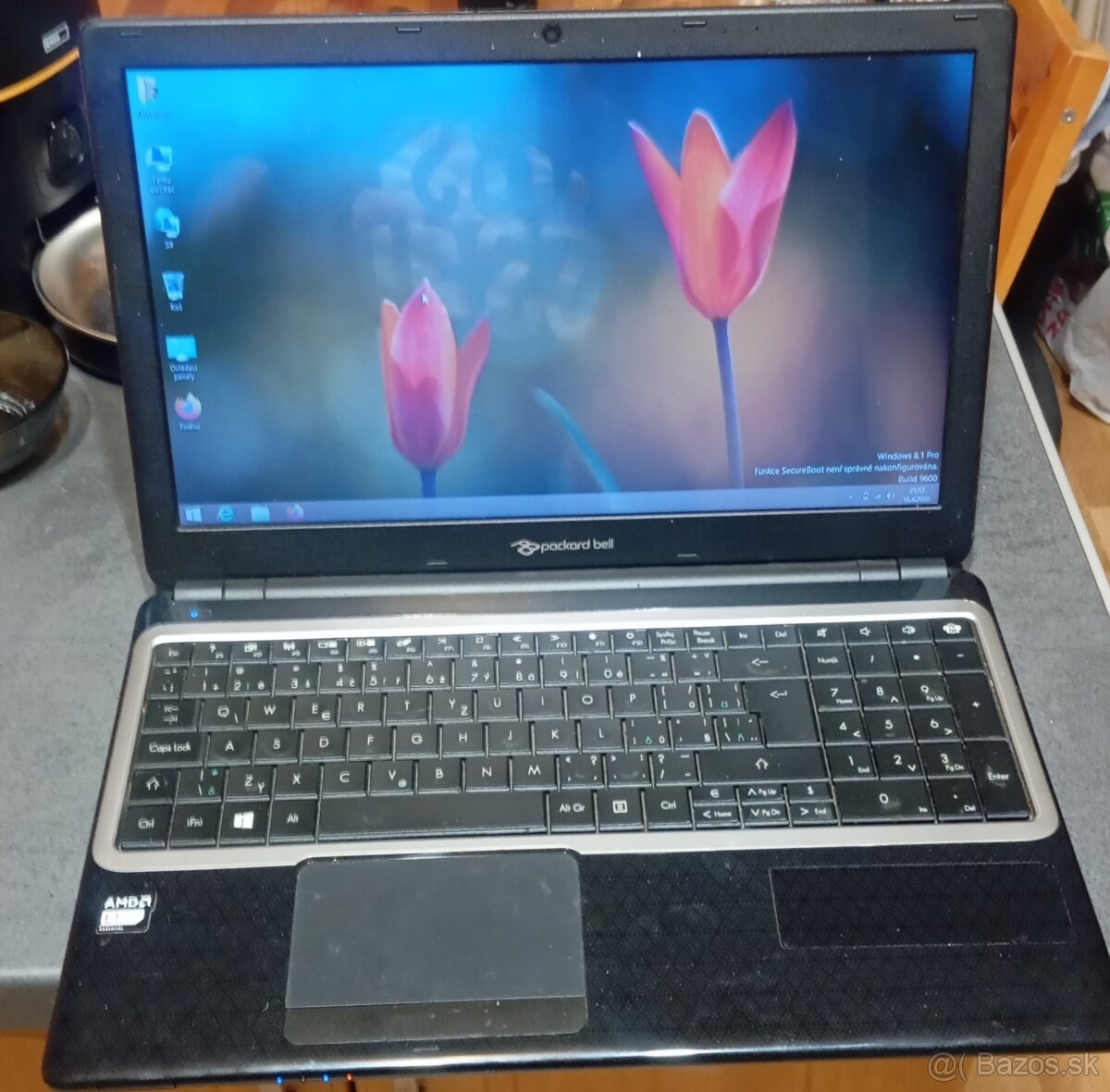 Packardbell - 15,6"