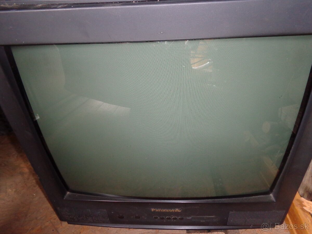 Staré televízory.