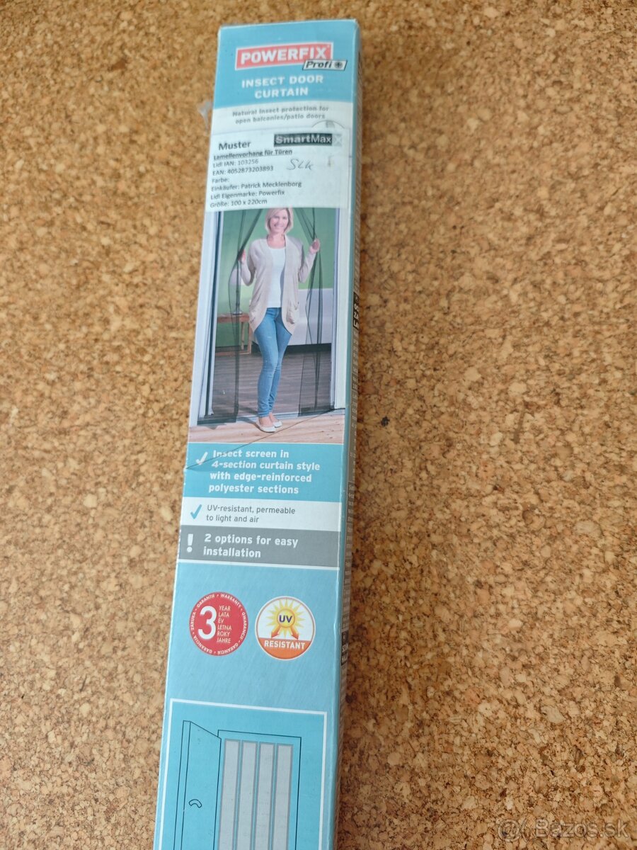 Sieťka proti hmyzu do dveri