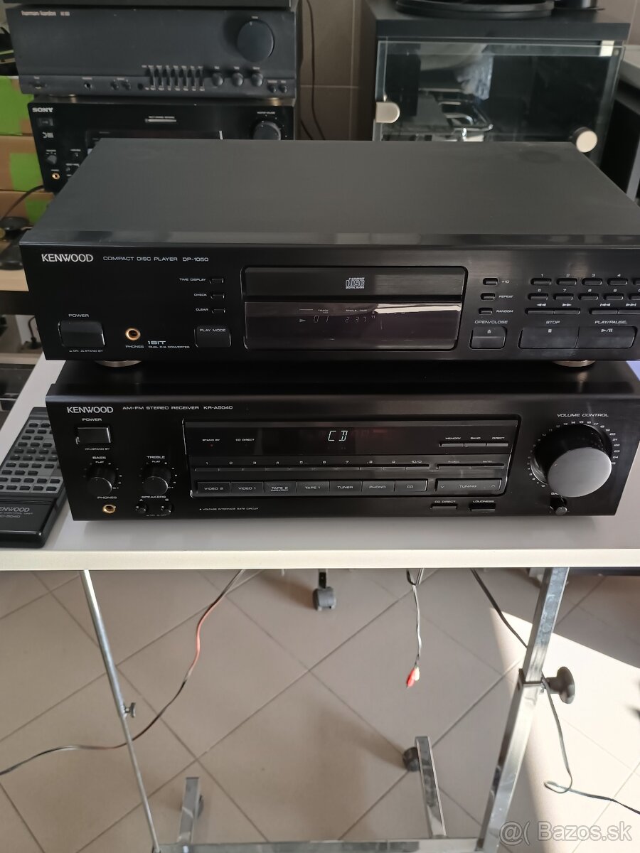 Zosilňovač prehravac Kenwood