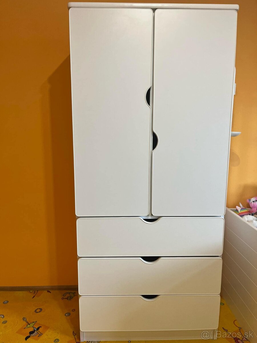 Biela skrina, v180 x s80 x h50