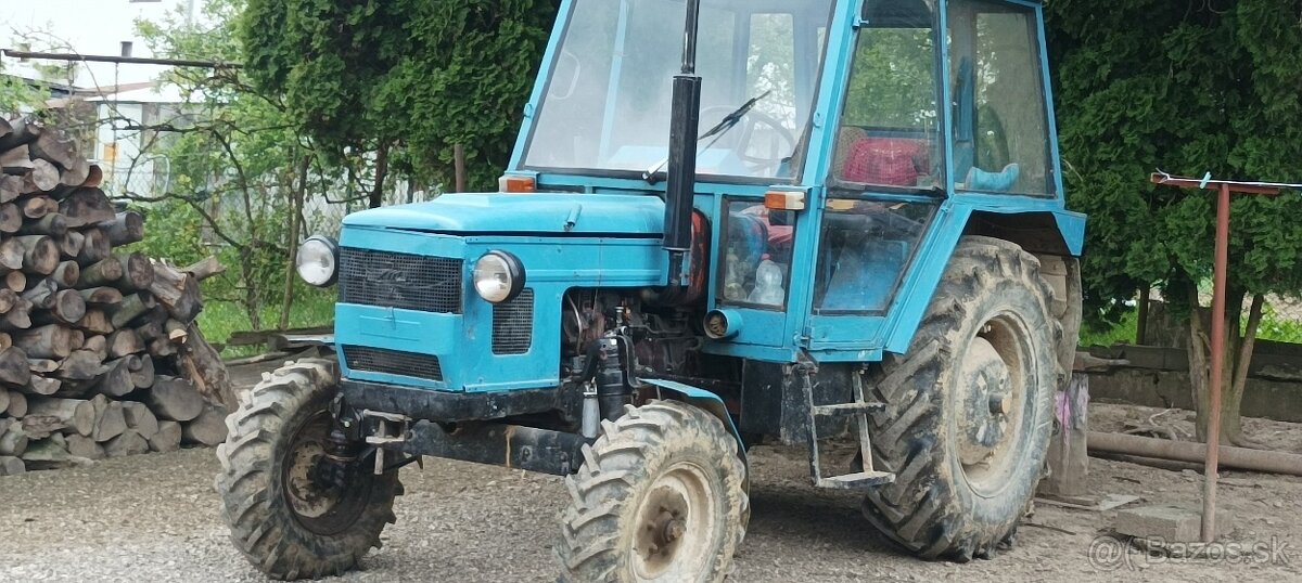Predám Traktor