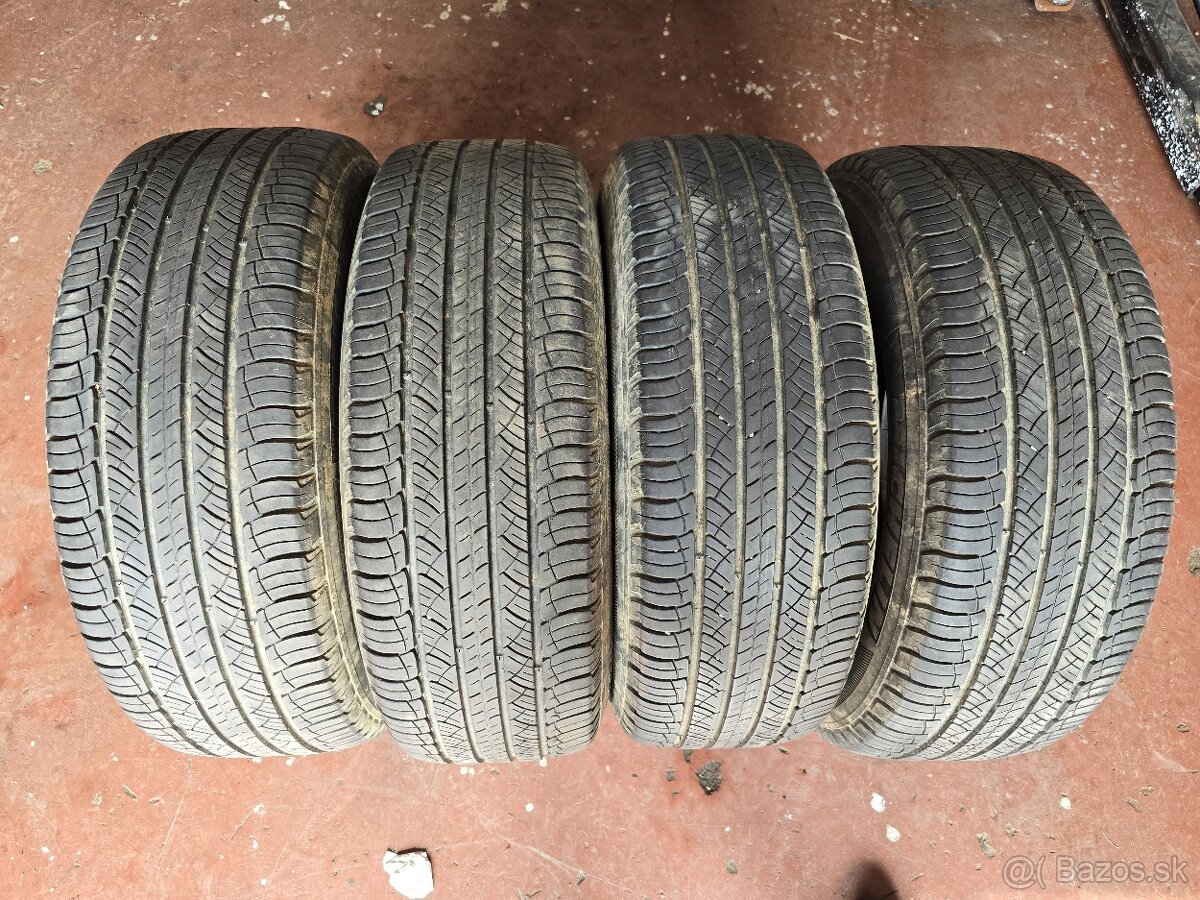 215/65R16 letné pneu Michelin