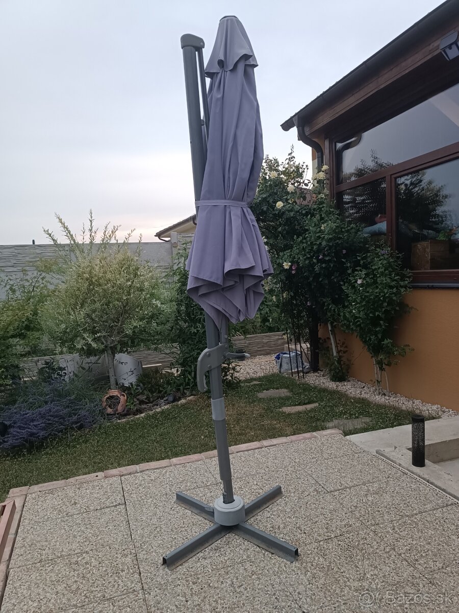 Slnečník Santorini Ø 300cm sivý otočný 360°