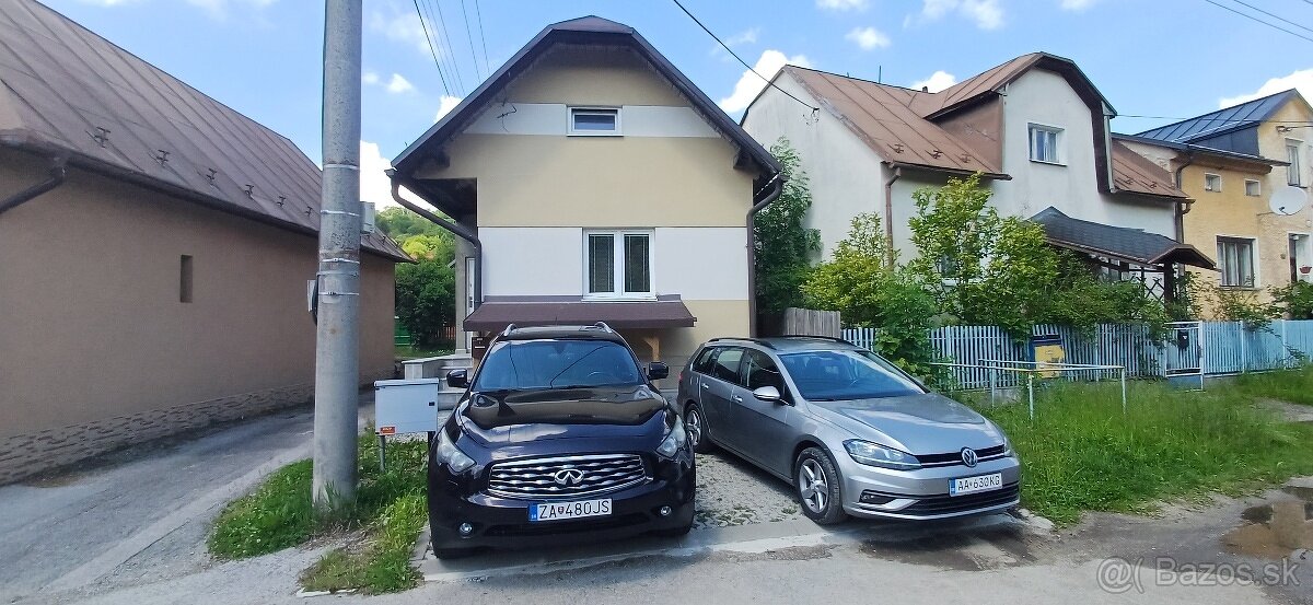 Rodinný dom na predaj / 301 m2 / Žilina - Dlhé Pole