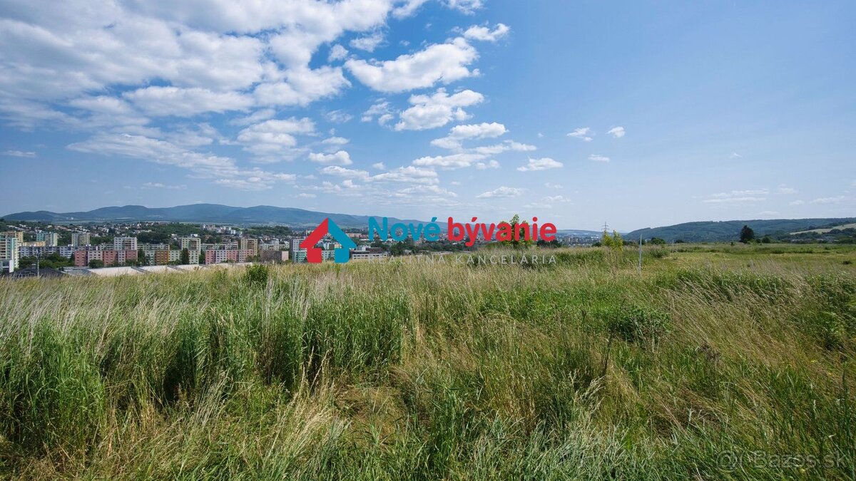 Exkluzívny slnečný pozemok s panoramatickým výhľadom na Preš