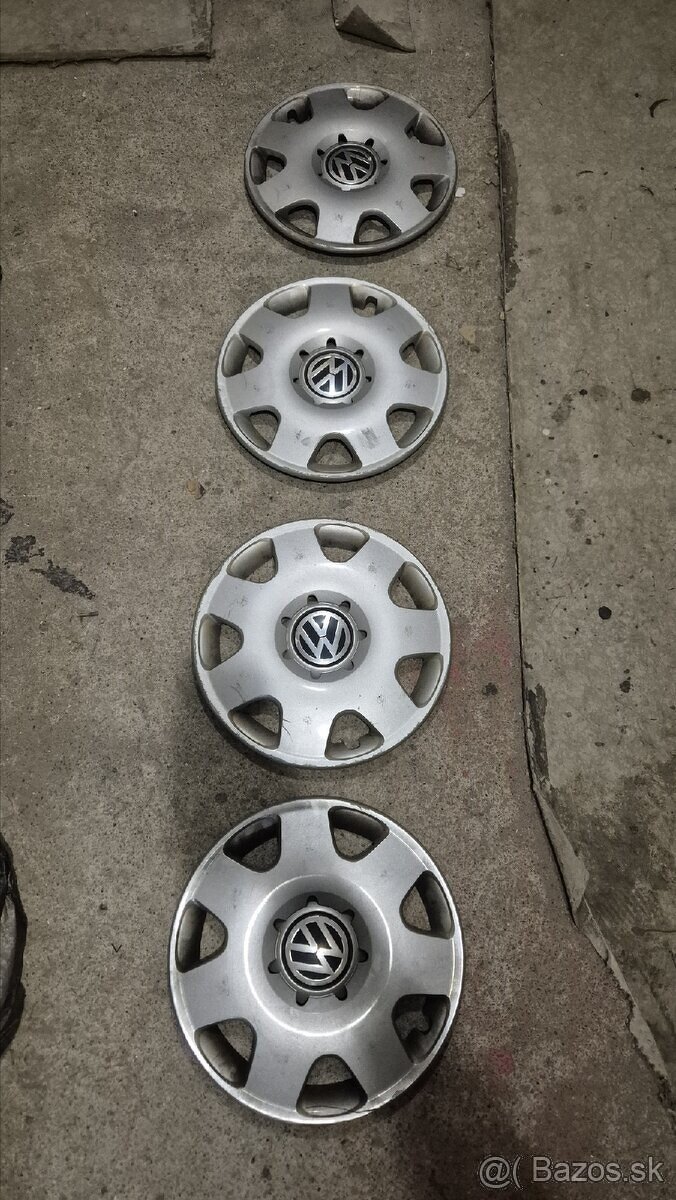 puklice original Vw veľkosť 14palcov