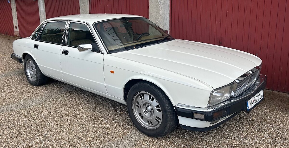 Predam / vymenim Jaguar XJ40 Sovereign