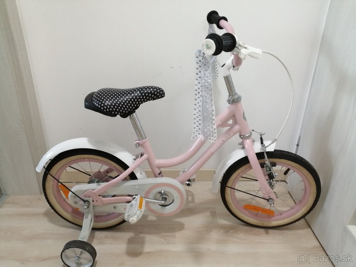 Ružový bicykel