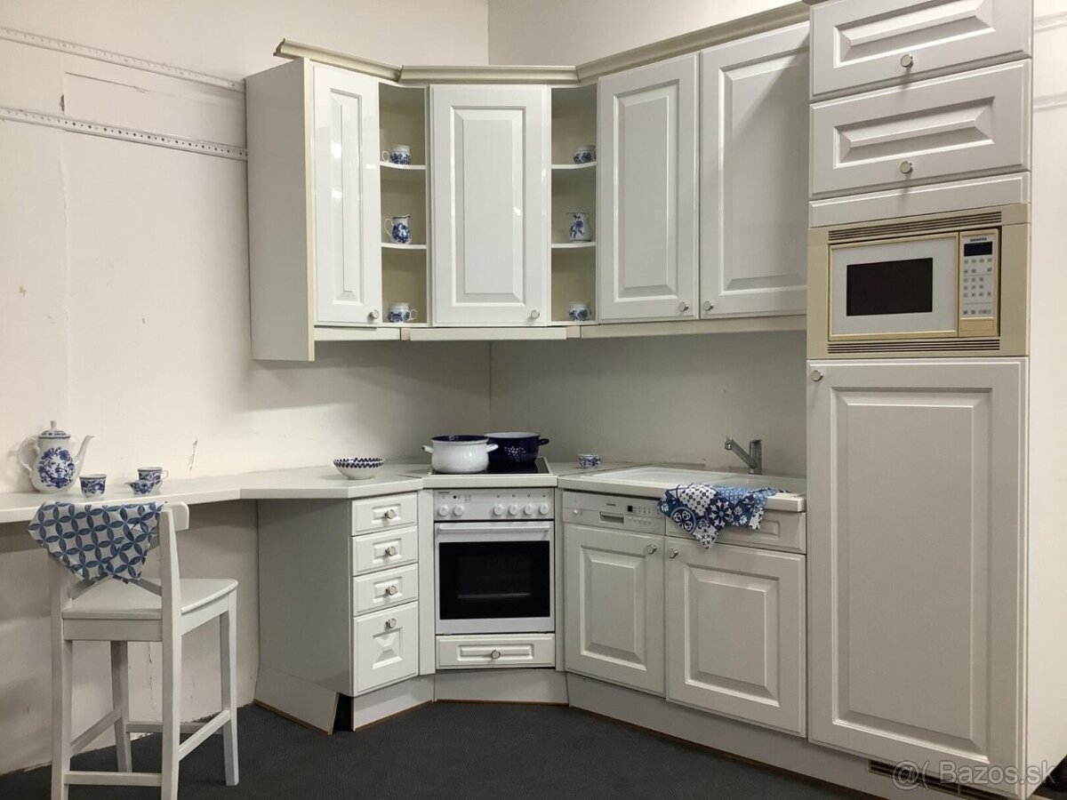 Biela rustikálna kuchyňa TAMARA