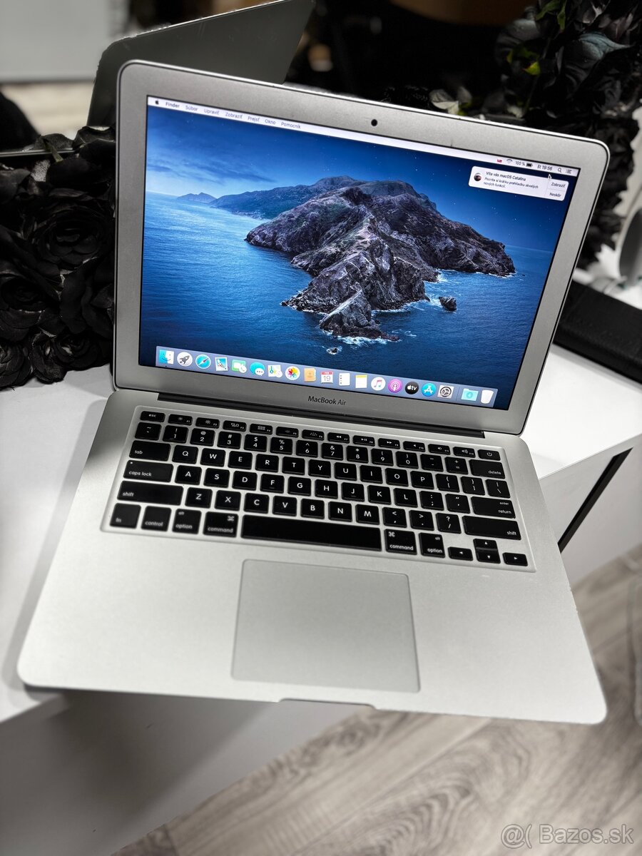 MacBook Air 13” A1466 | 256 GB SSD | Intel i5