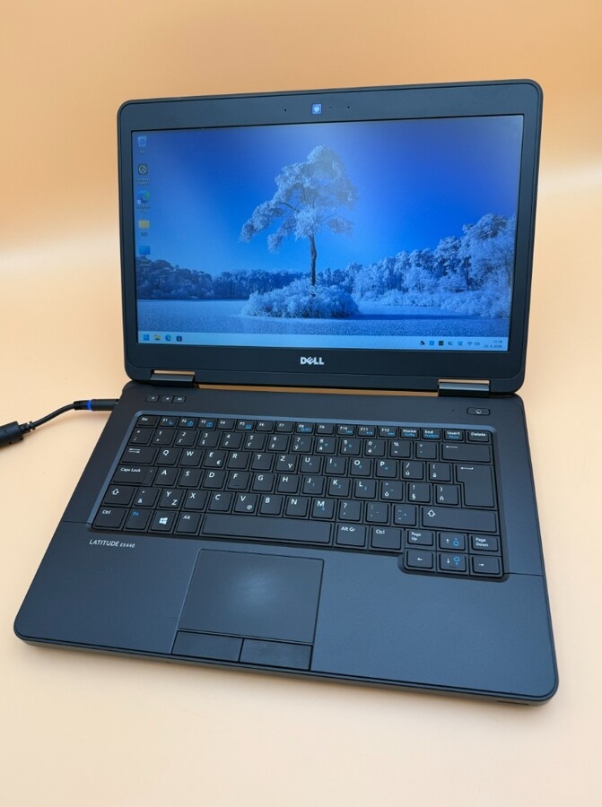 Dell Latitude E5440 / i5 / 8GB RAM / 256GB SSD / NVIDIA
