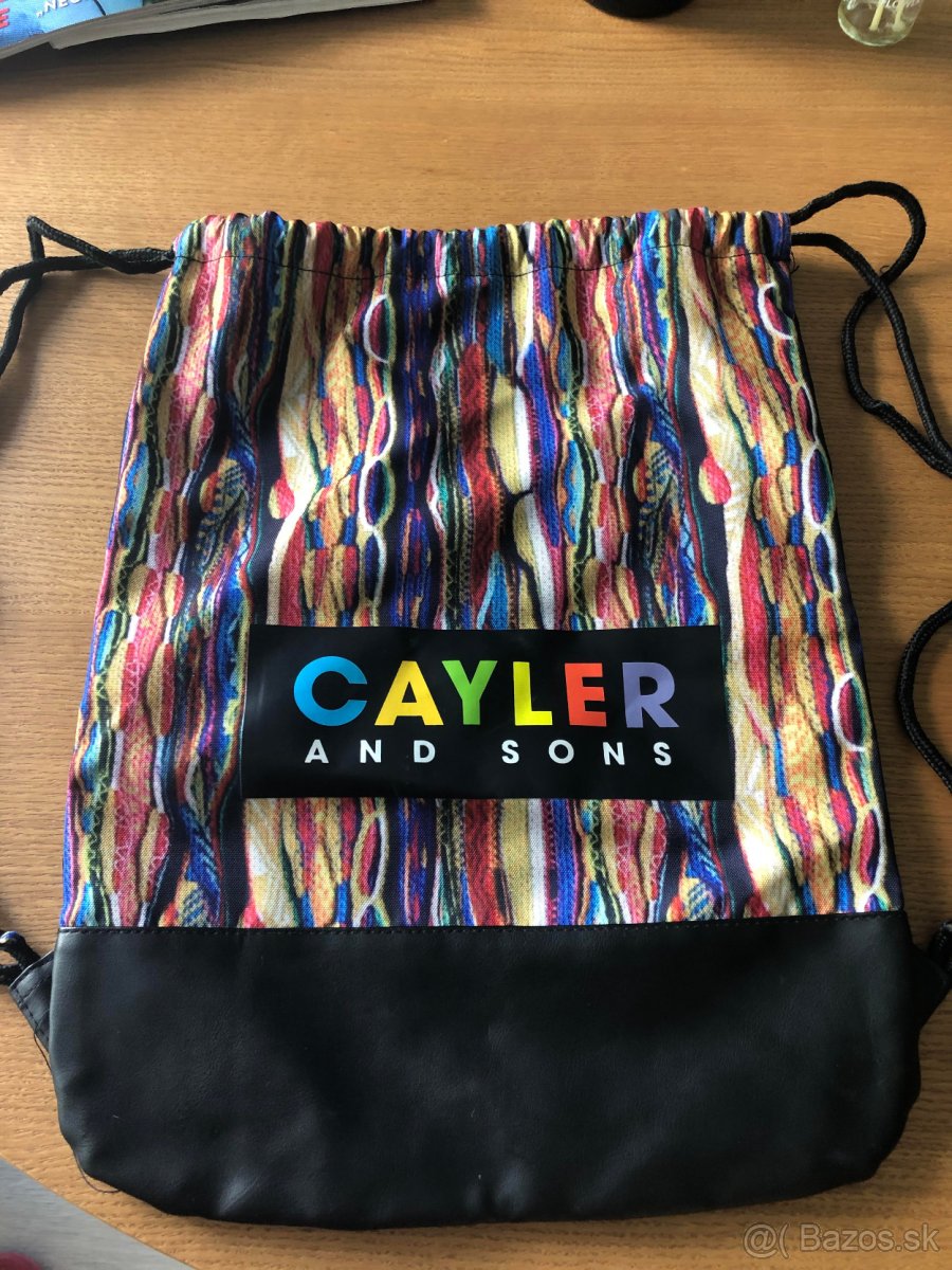 Predám ruksak Cayler & Sons