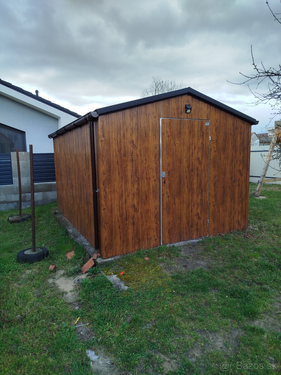 Plechový sklad