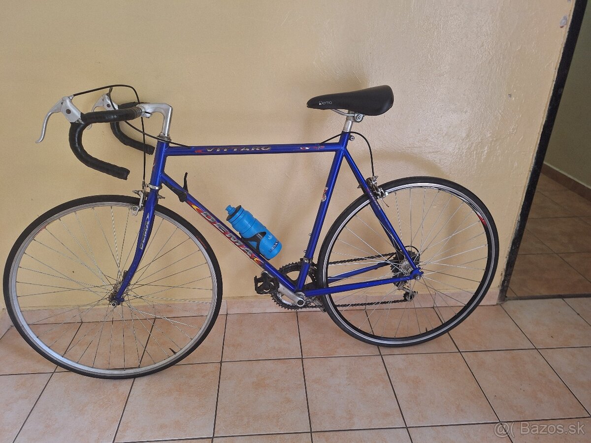 Galuska - závodný bicykel