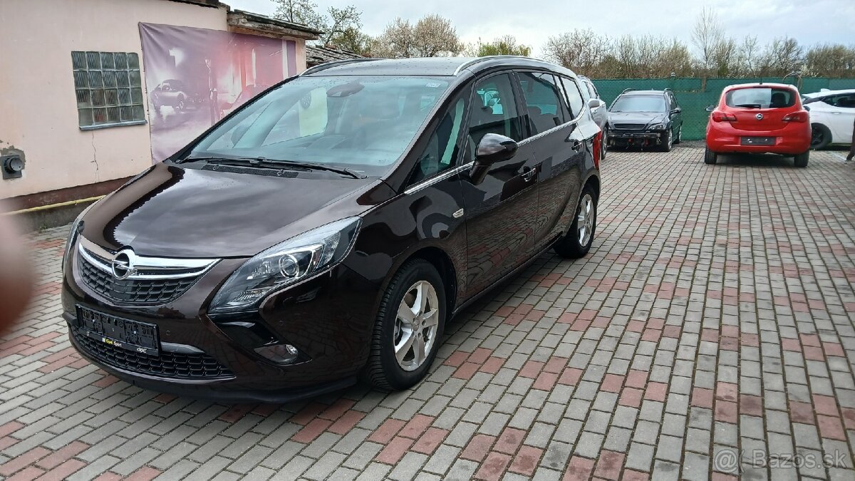 Opel Zafira C 7miestna 100.000km