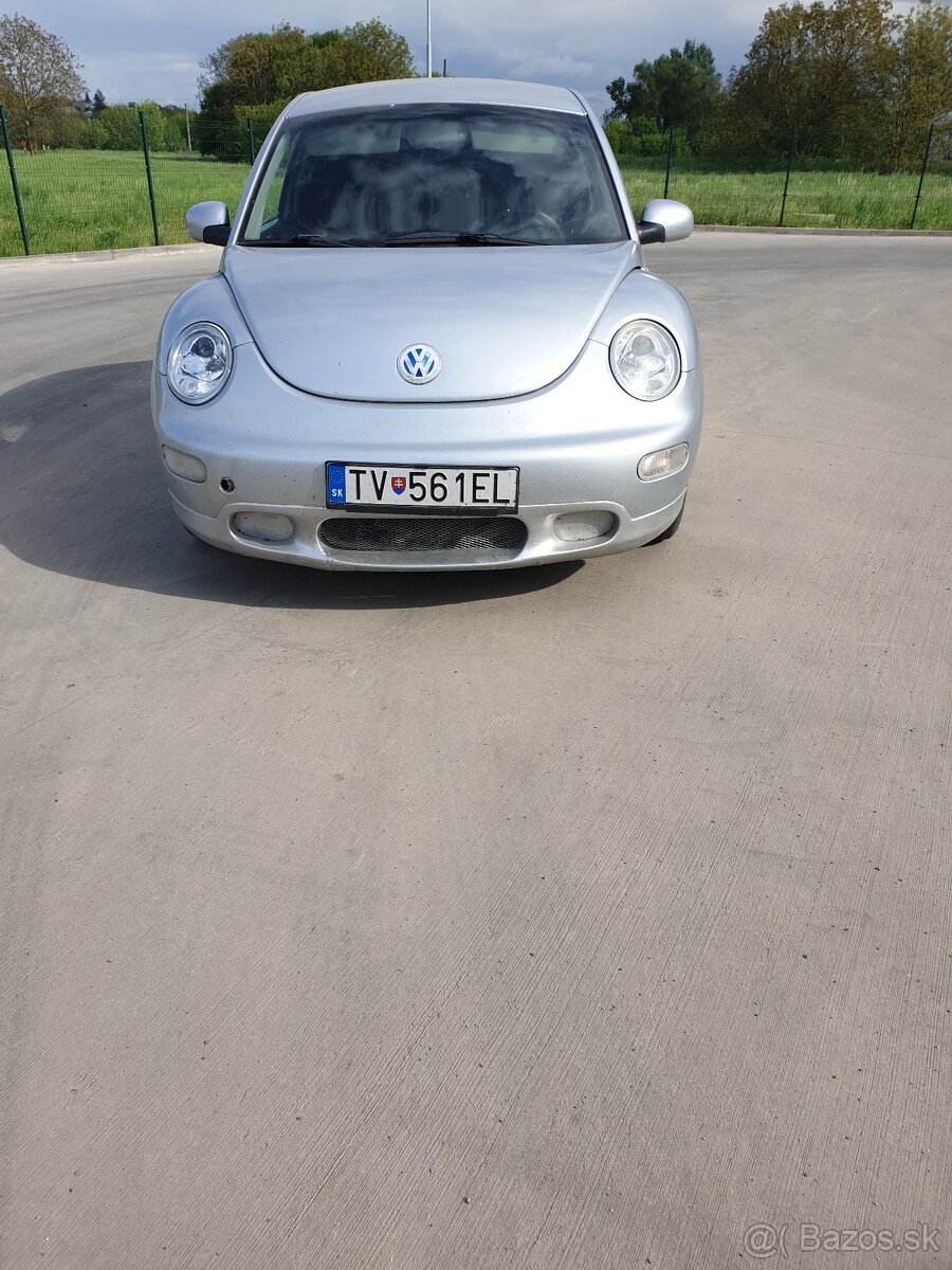 Predam volkswagen BEETLE