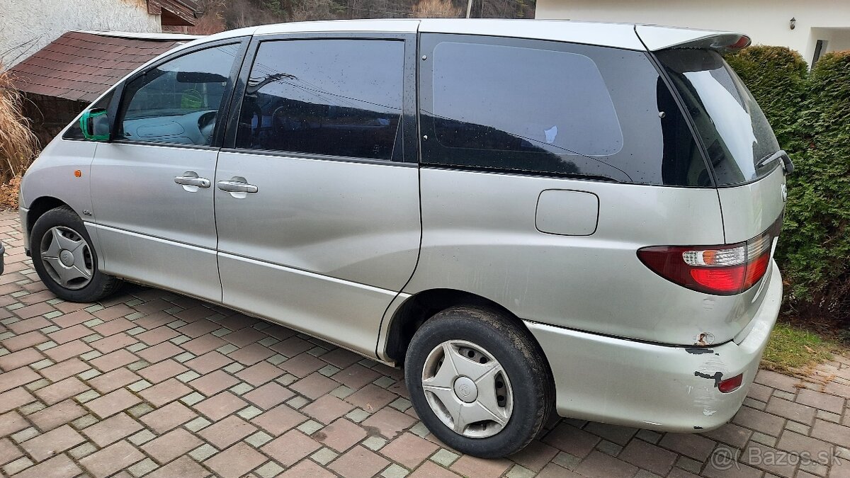 Predám náhradné diely Previa 2001-2005 čierna strieborna