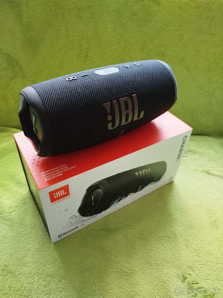 JBL charge 5
