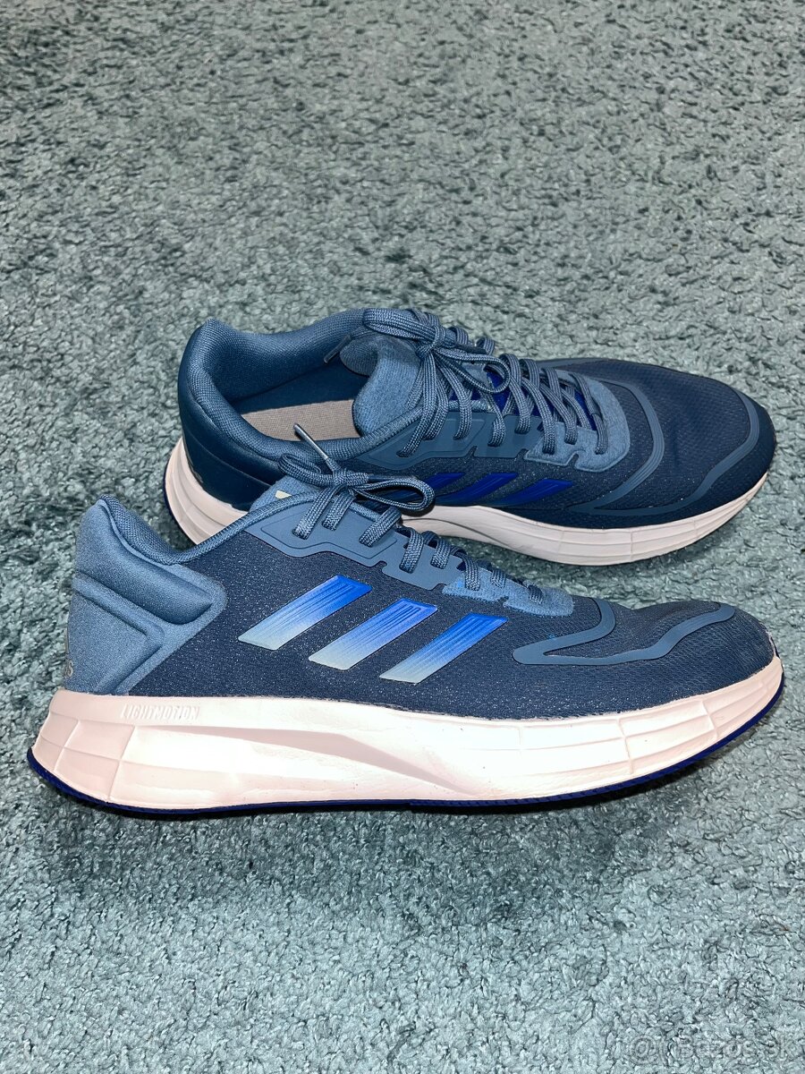 Adidas tenisky