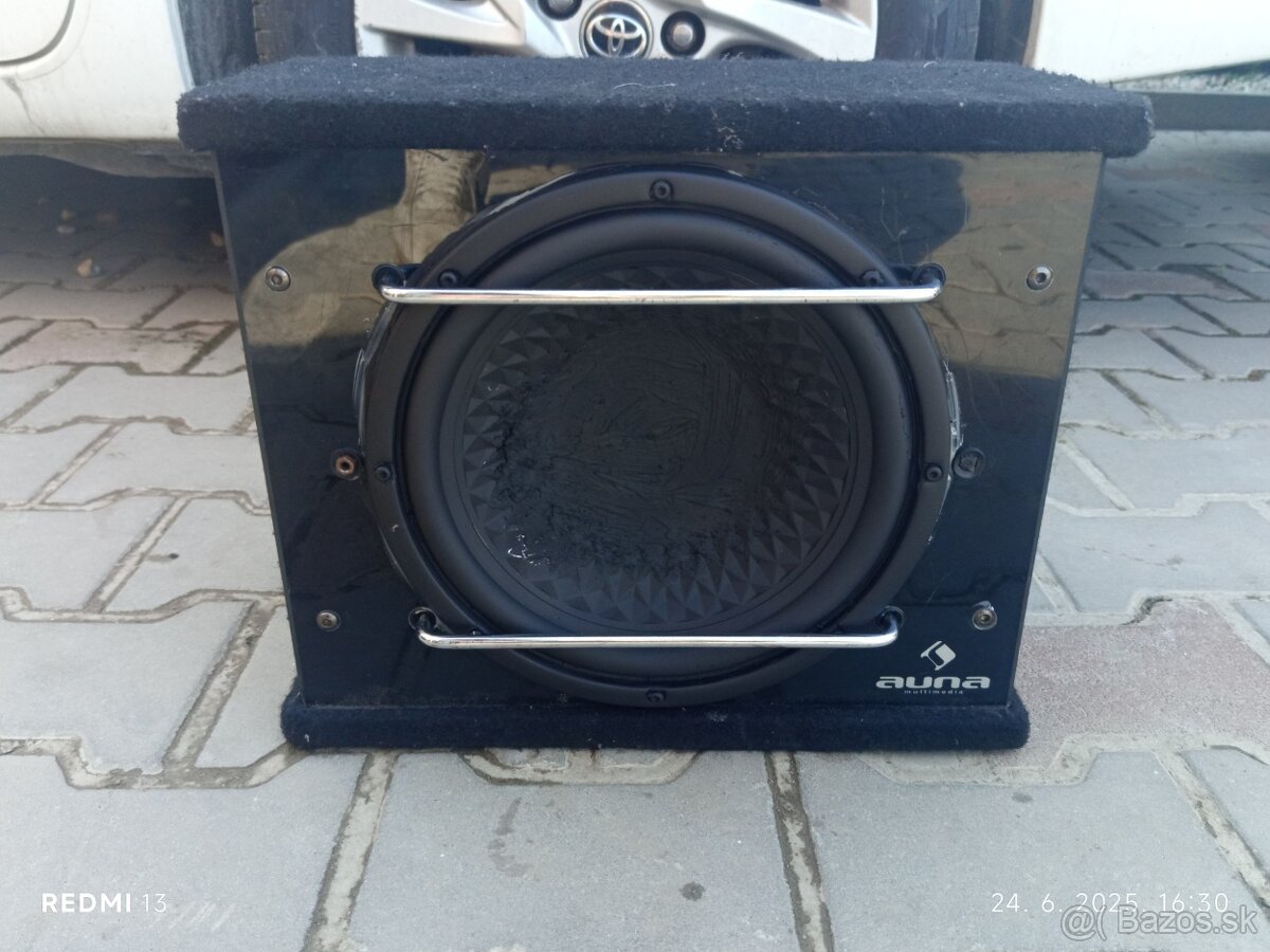 Auna subwoofer