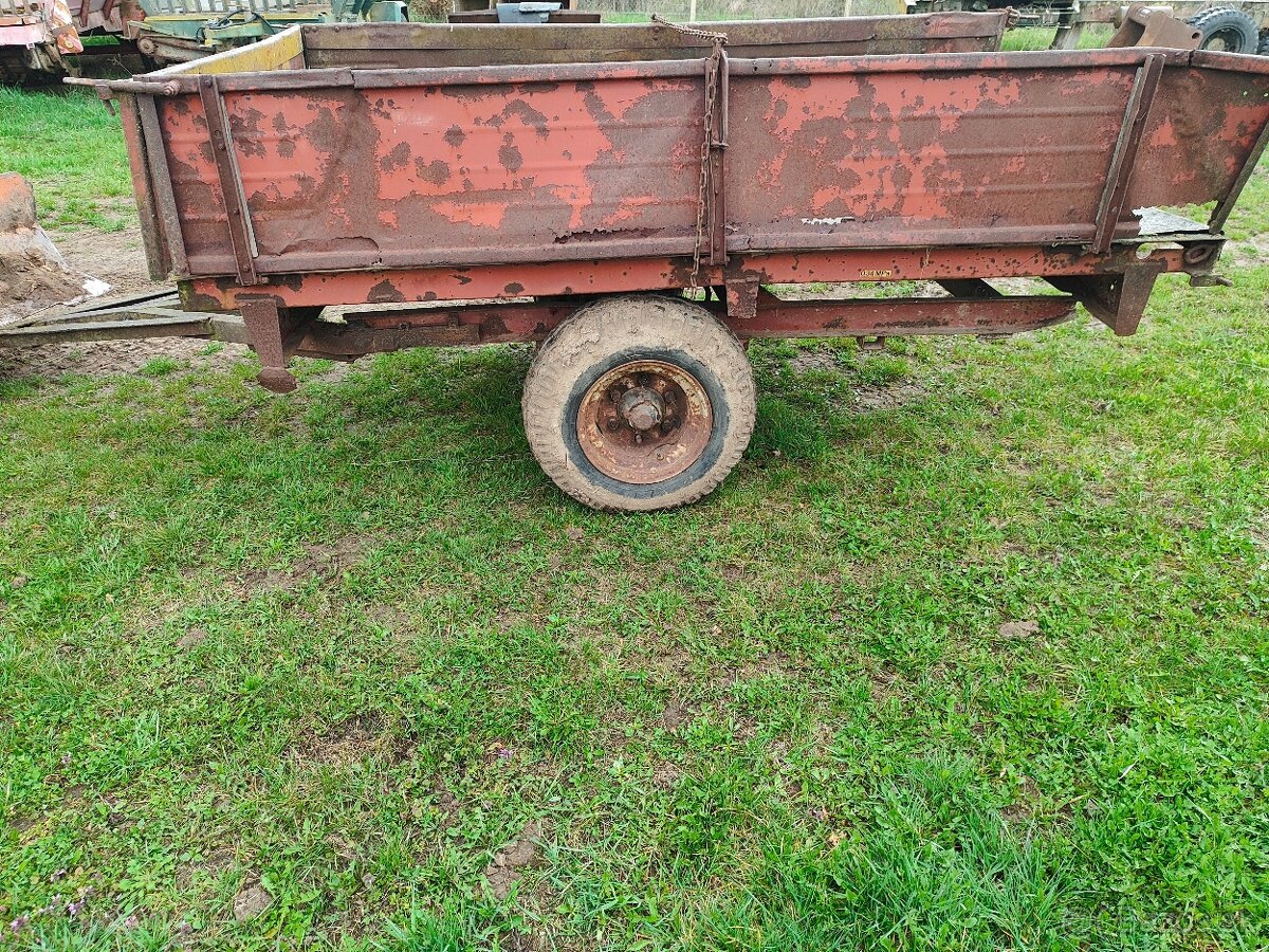 Vlečka za traktor