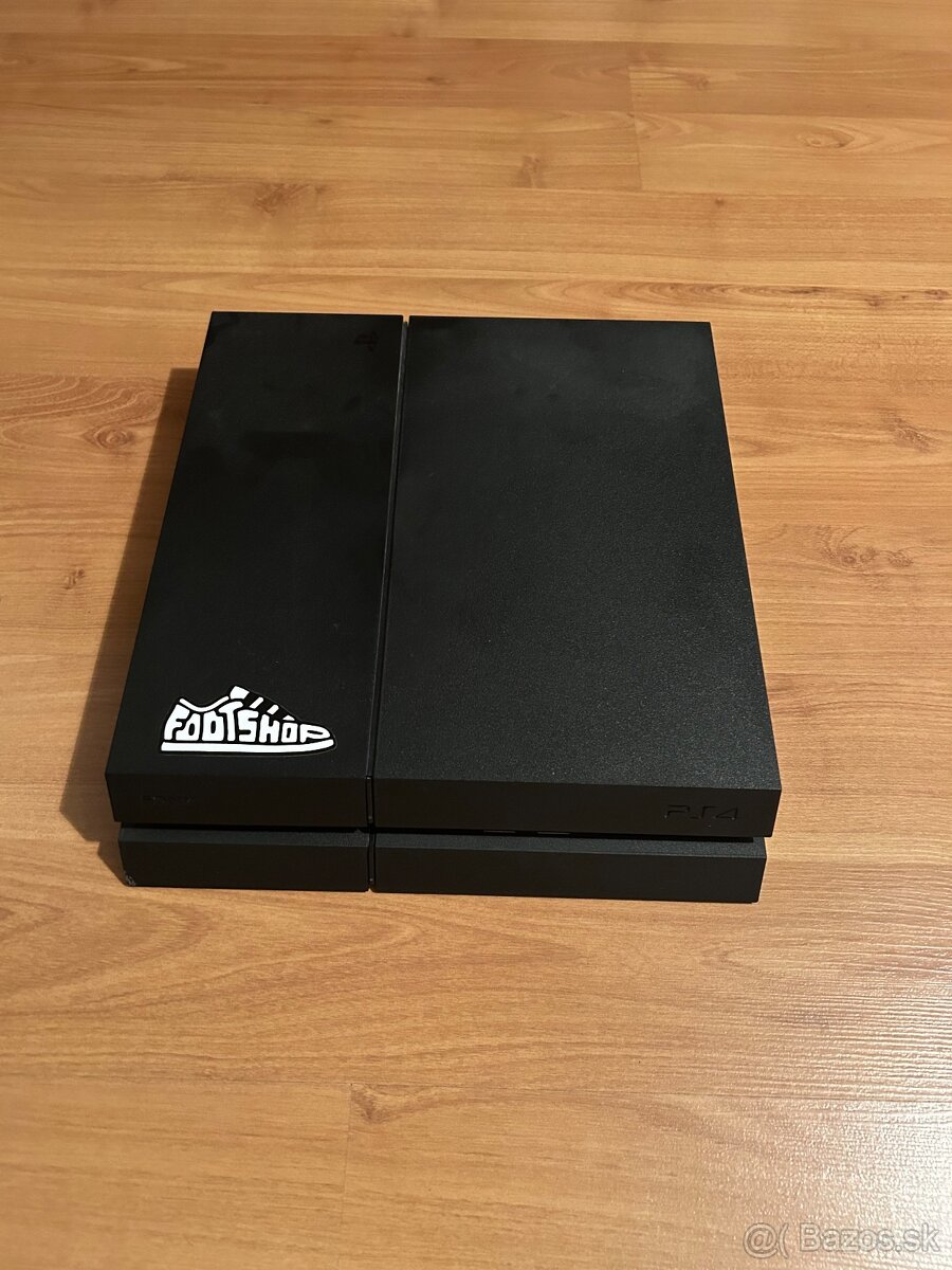 Playstation 4 / 1TB edition