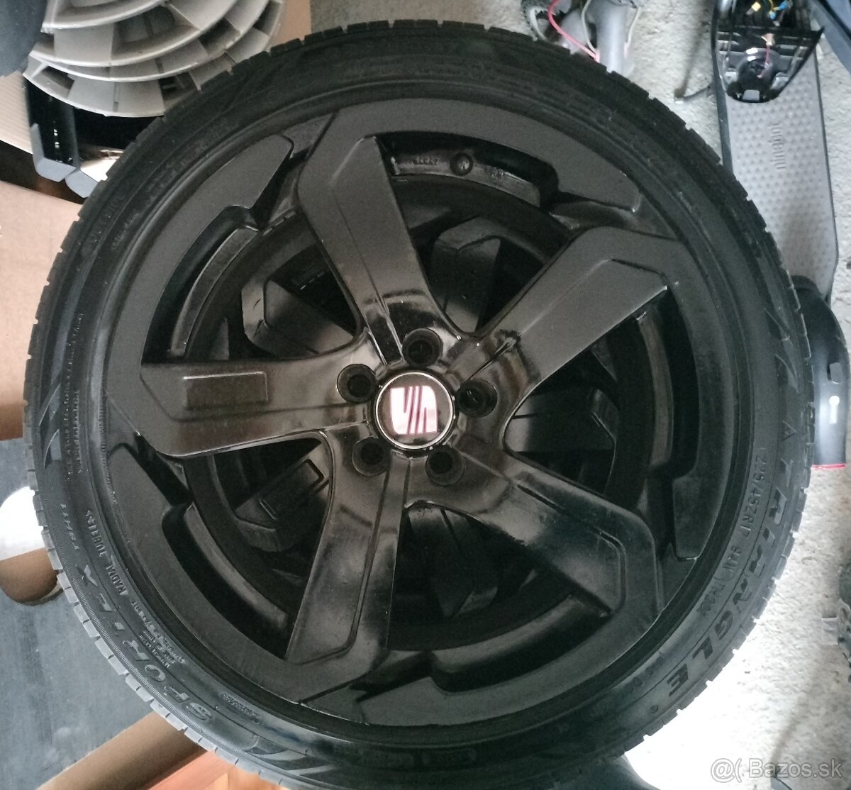 225/45/R17