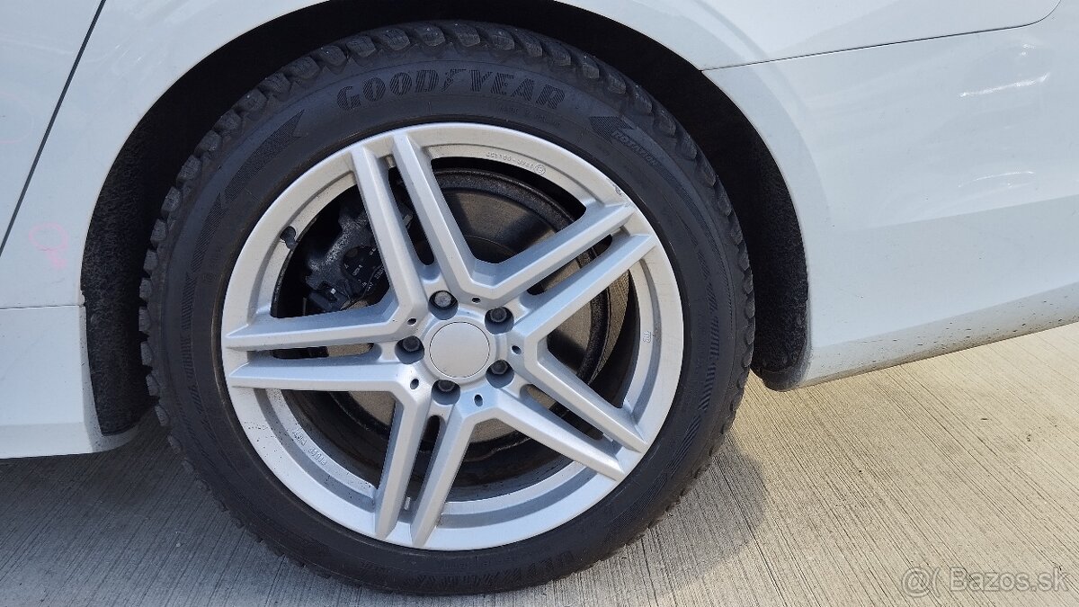 Predám málo používané zimné pneumatiky Goodyear Ultragrip