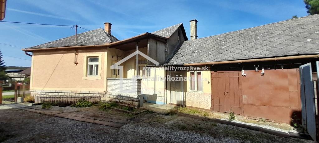 Rodinný dom v krásnom prostredí obce Silická Brezová.