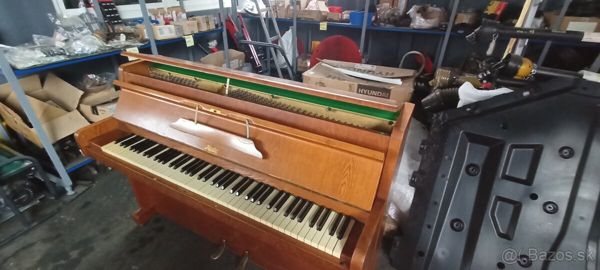 Predám klavír Piano