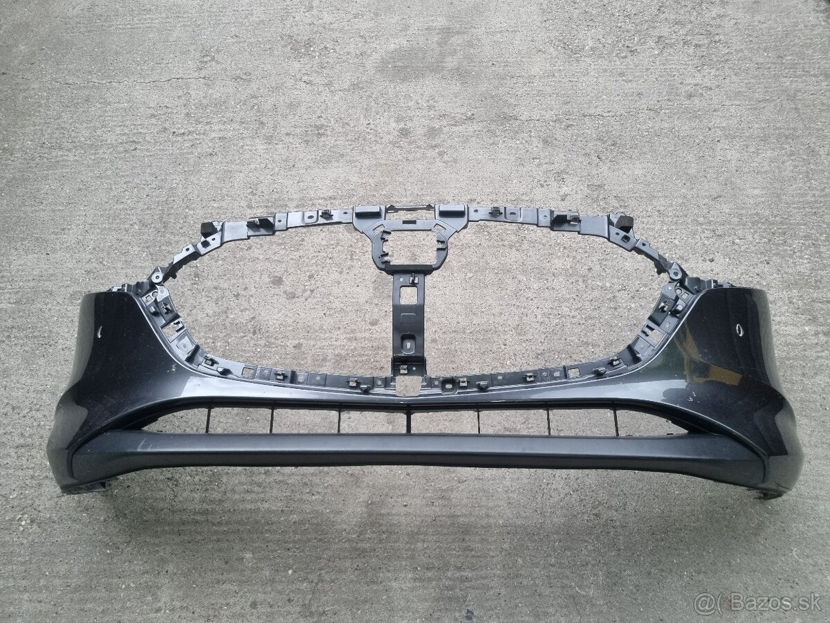 MAZDA 3 PREDNY NARAZNIK ROK OD 2023