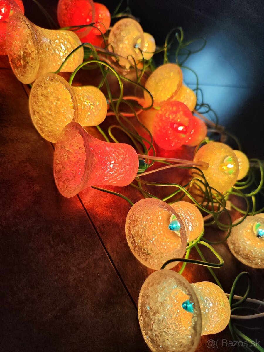 Retro svetlá Zlatokov Calla