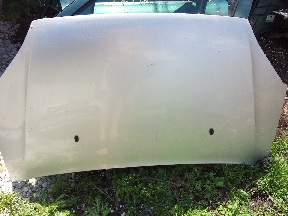 Predám prednú kapotu Ford focus C-max