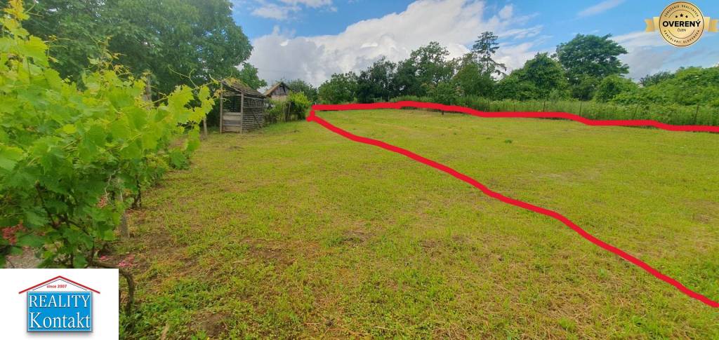 Ponúkame na predaj stavebný pozemok 810m2 v obci ĽUBÁ 10 km