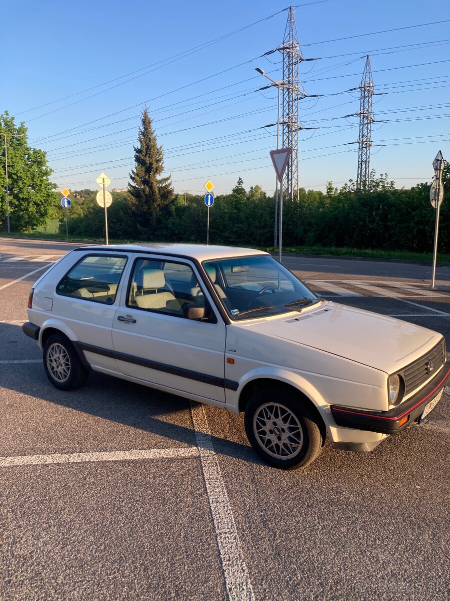 VW Golf Rabbit