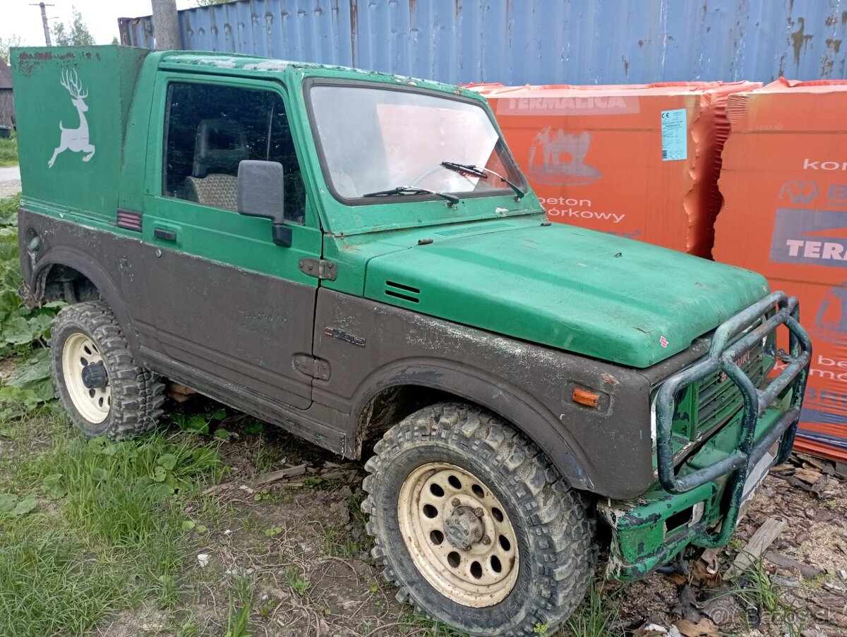 Suzuki Samurai