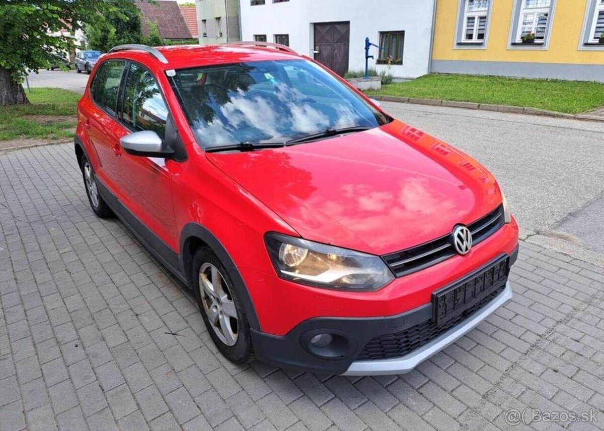 Volkswagen Polo 1,6 TDI CROSS ,,REZERVOVÁNO" nafta manuál