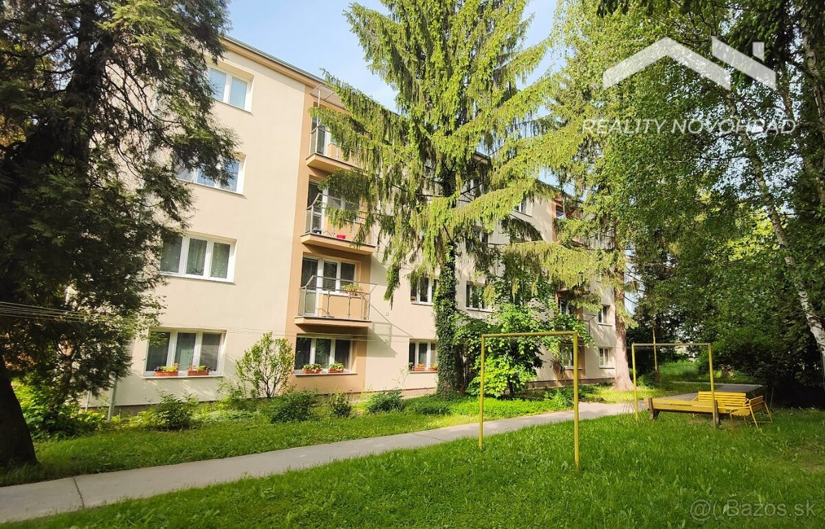 Nadčasový 2 izbový byt po kompletnej rekonštrukcii