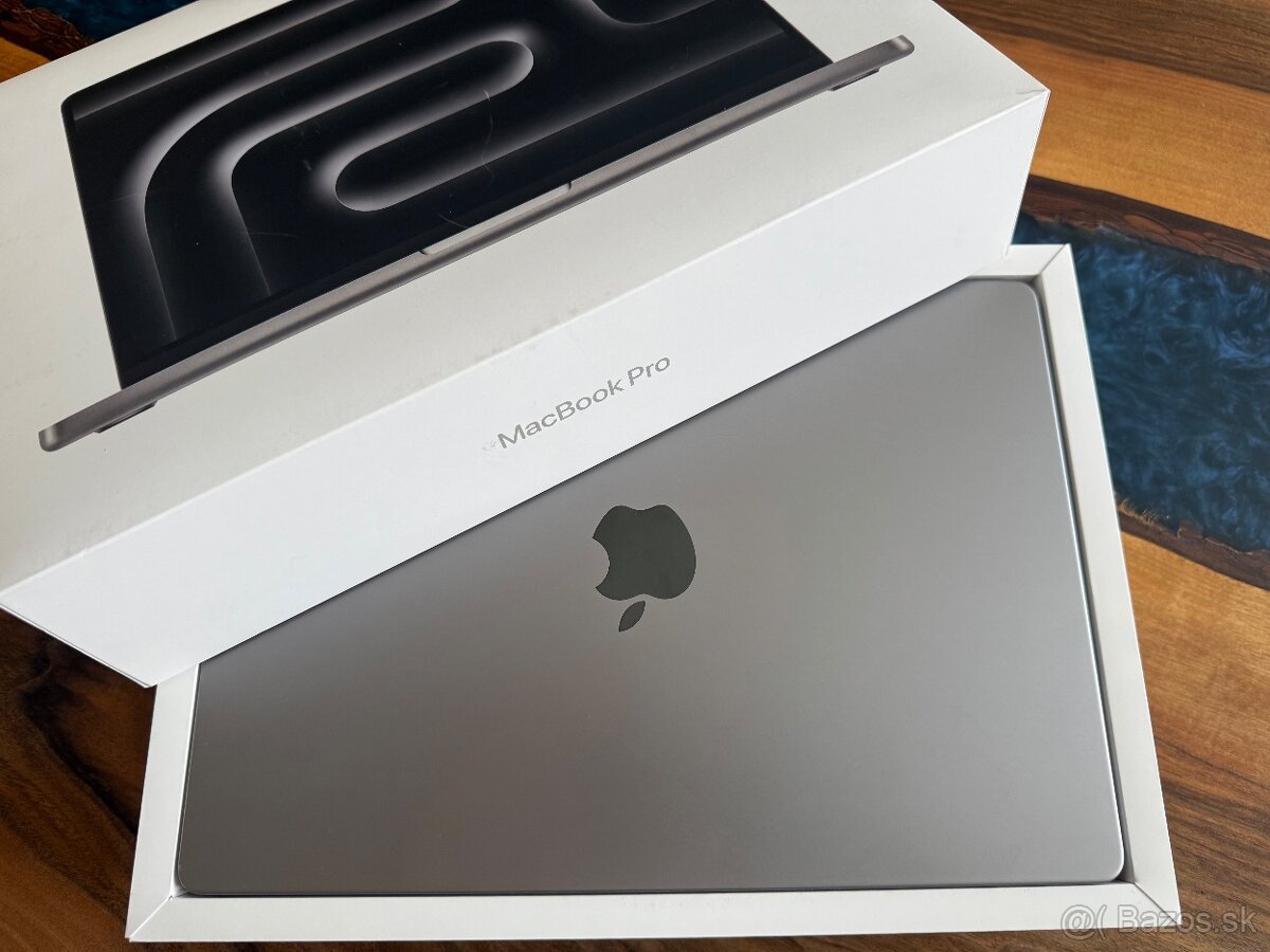 MacBook Pro M3 512gb