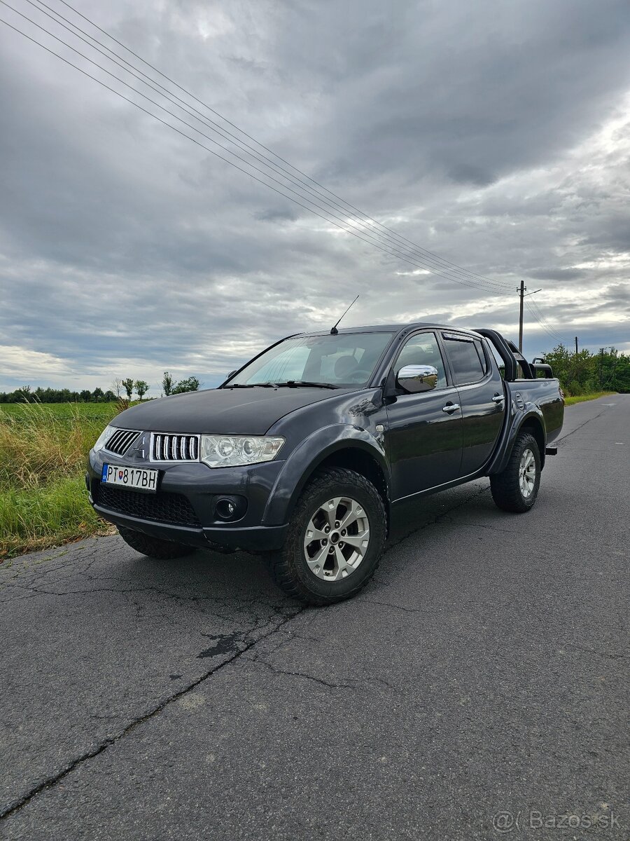 Mitsubishi L200 2.5 Diesel - 131 kW