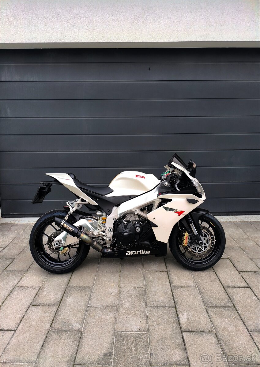 Aprilia RSV4 1000R