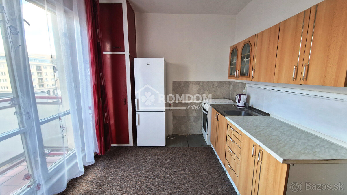 Predaj 3i byt 76m2 + balkón a loggia, Žilina Bulvár
