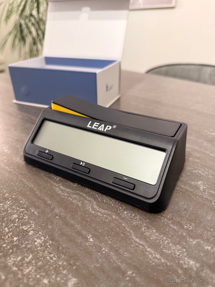 Šachové hodinky LEAP – digitálne