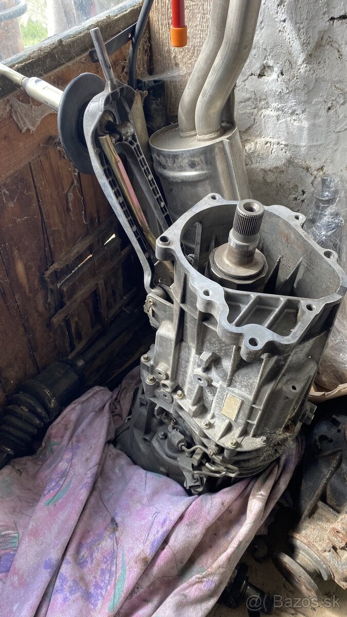 E46 poloosy,prevodovka BMW E46 XD Manual ND